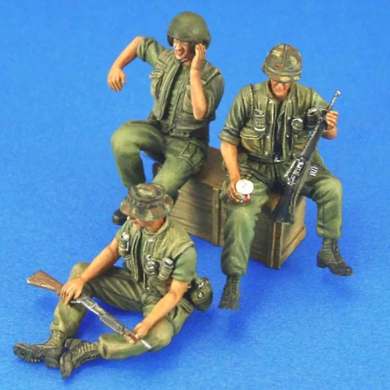 1/35 Scale Die Casting Resin B - مراجعة Model Kit Reshiram وسعره