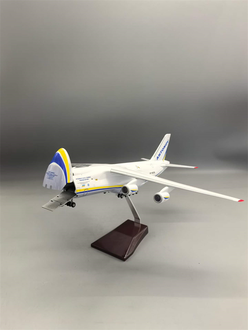 1/165 Ukraine An-124 Transport - مراجعة Model Kit Ukraine وسعره