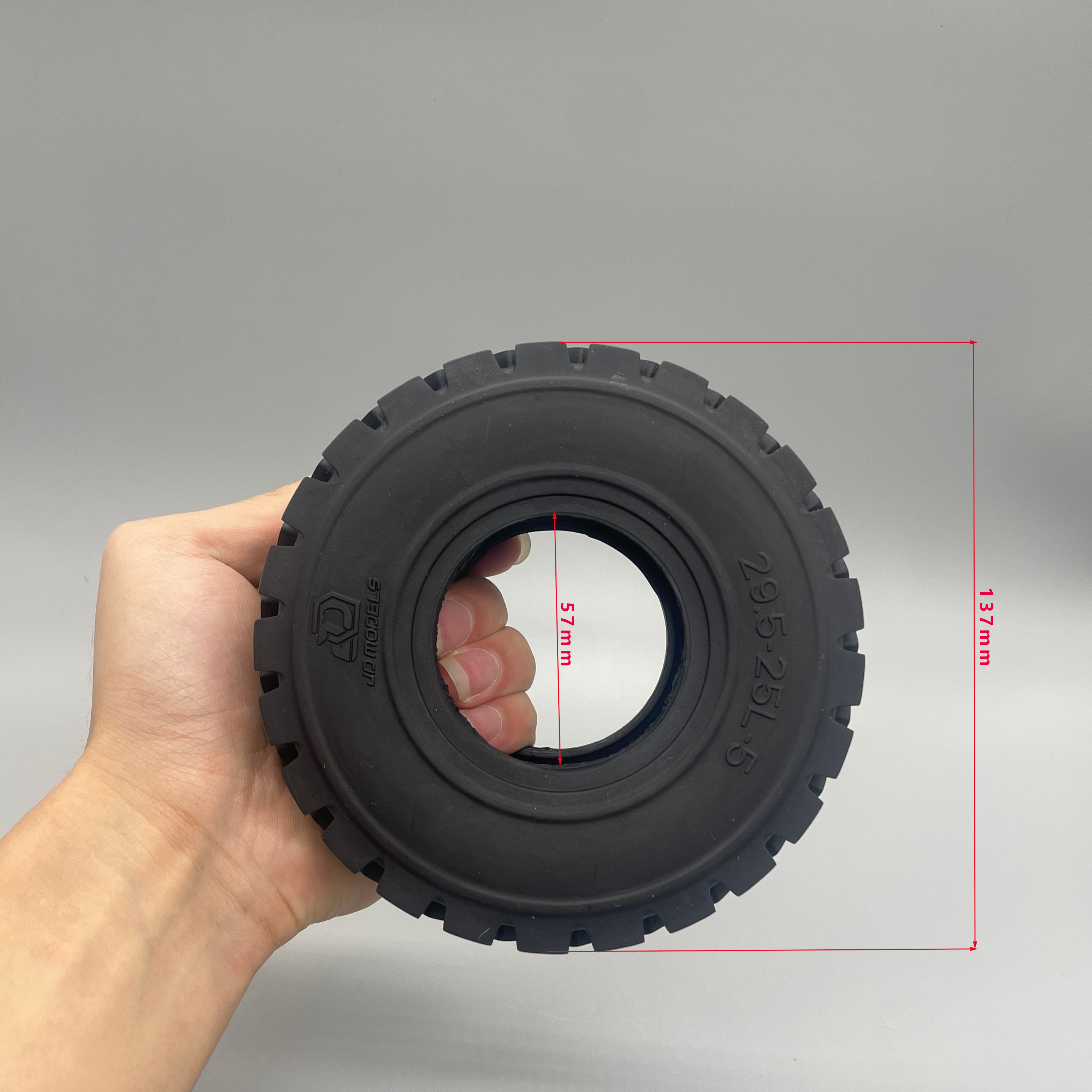 RC Loader Tires 137mm JDM-82 H - مراجعة Model Kit Jdm وسعره