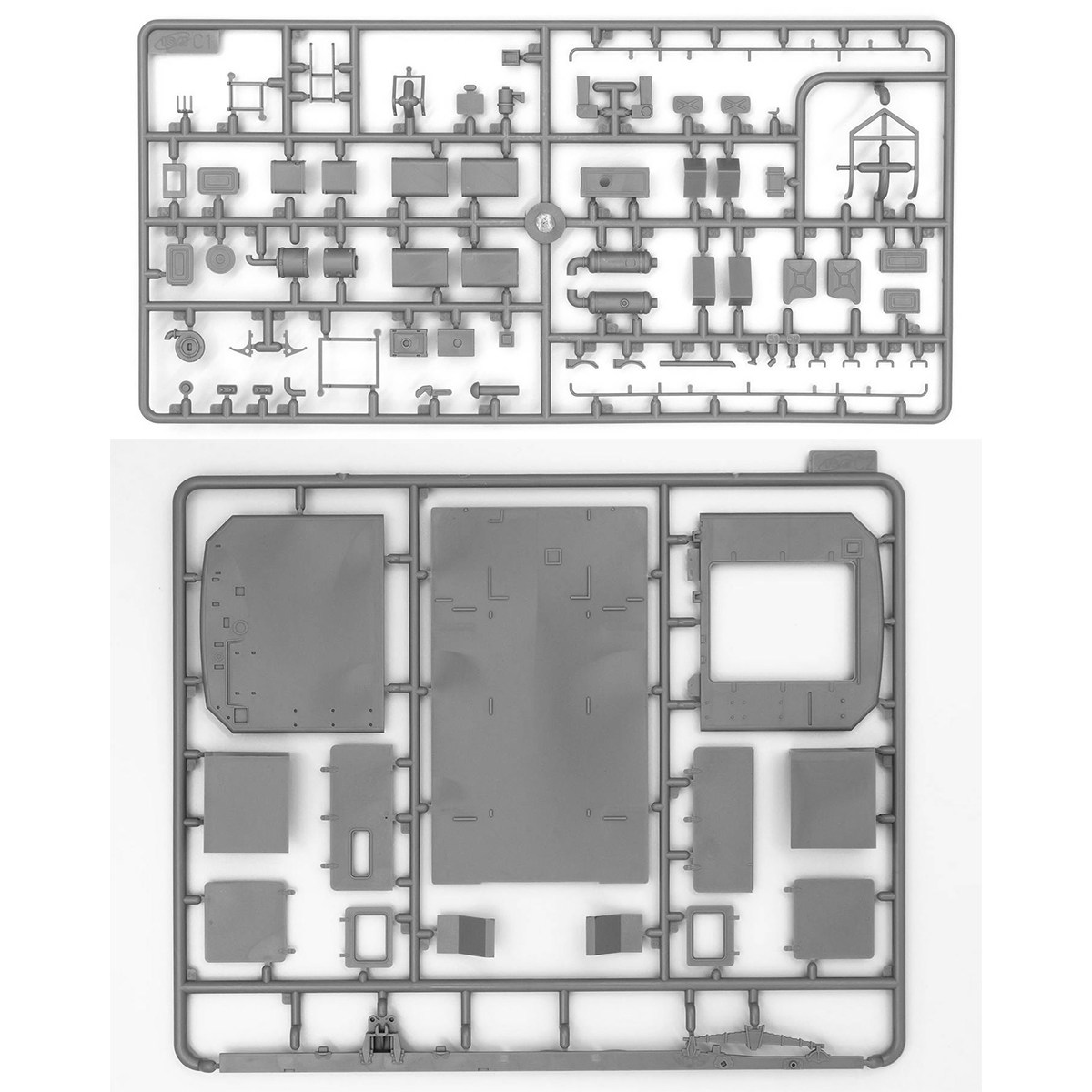 ICM Plastic Assembled Model Ki - مراجعة Model Kit Ukraine وسعره