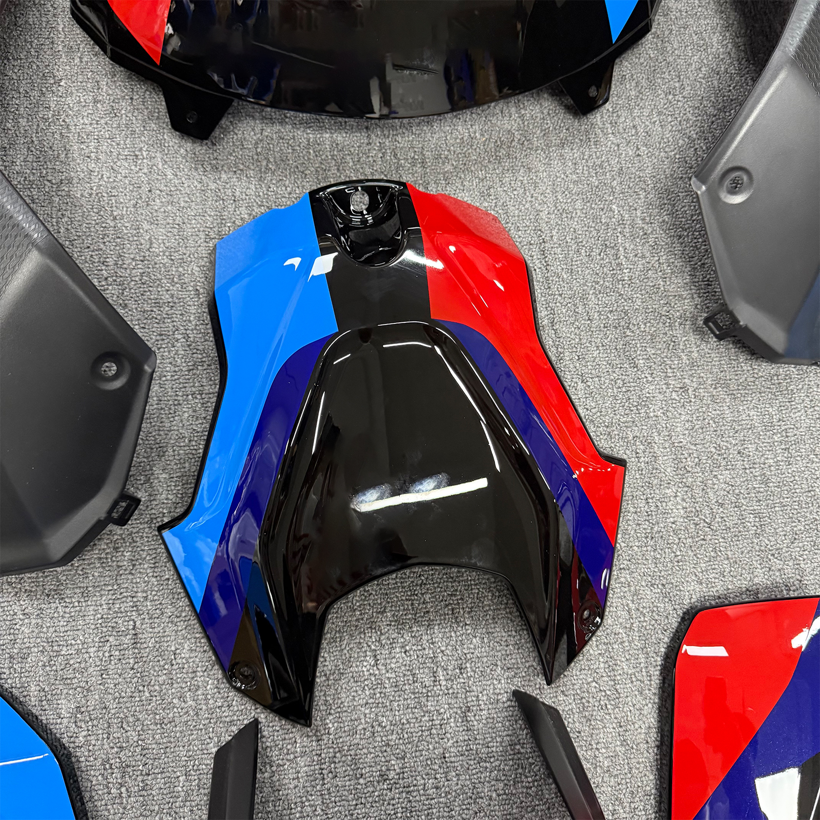 Custom Rear Fairing Body Kit f - مراجعة Model Kit Frame وسعره