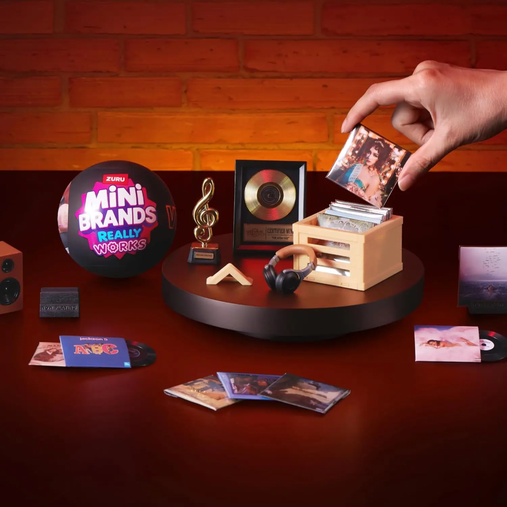 Zuru Mini Brands Fill The Frid - مراجعة Model Kit Brand وسعره