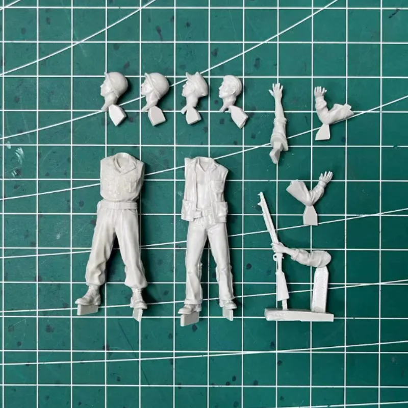 1/35 Scale Resin Figure Model  - مراجعة Model Kit Reshiram وسعره