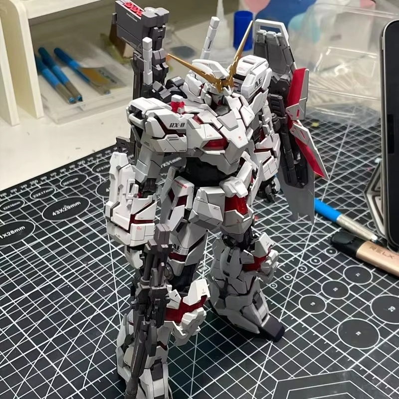 In Stock Hg 1/144 Rx-0 Unicorn - مراجعة Model Kit Third Party وسعره