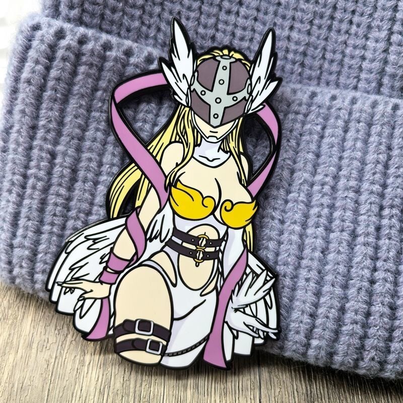 Digimon Angewomon metal badge  - مراجعة Model Kit Digimon وسعره