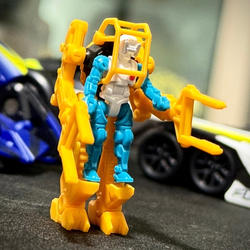 Diaclone 1/60 Construction Pow - مراجعة Model Kit Exodia وسعره