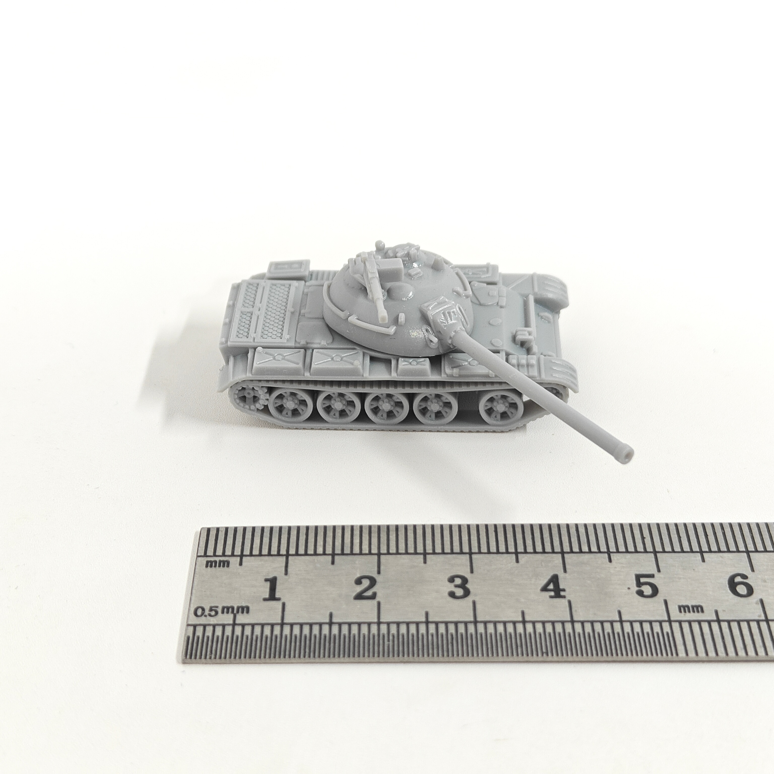 1/144 Scale Soviet T-54 Main B - مراجعة Model Kit Tank وسعره