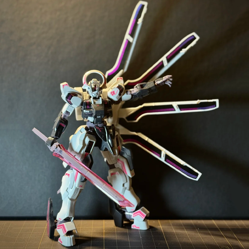HG 1/144 Schwarzette The Witch - مراجعة Model Kit Third Party وسعره